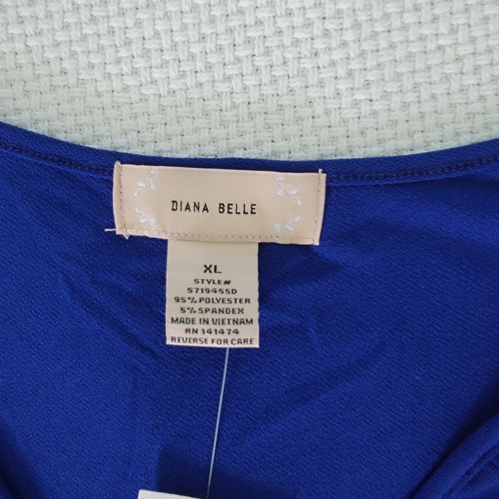 Women's blouse